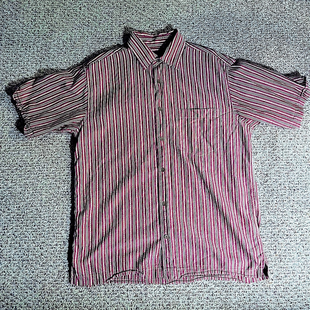 *VINTAGE* Arrow Button Up Shirt